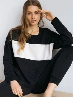 Thread & Supply Piper Top