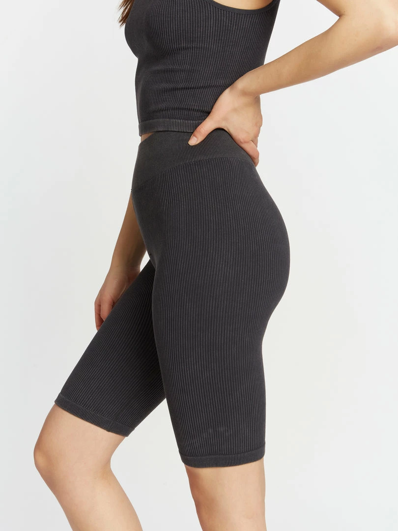 Thread & Supply Kyla Shorts 14 Thread & Supply Kyla Shorts