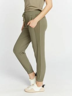 Thread & Supply Sale Zuzana Joggers