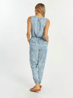 Thread & Supply Serena Jogger 9 Thread & Supply Serena Jogger