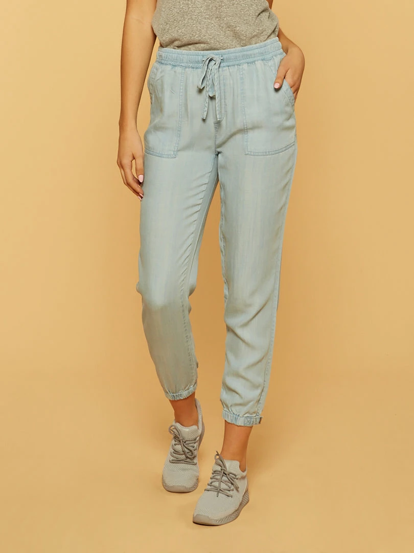 Thread & Supply Serena Jogger Sustainable 5 Thread & Supply Serena Jogger Sustainable