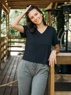 Thread & Supply Sustainable Malaika Tee 6 Thread & Supply Sustainable Malaika Tee